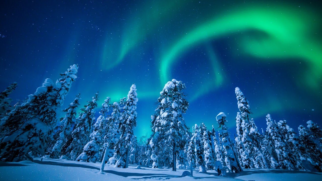 Красота Северного сияния в Финляндии