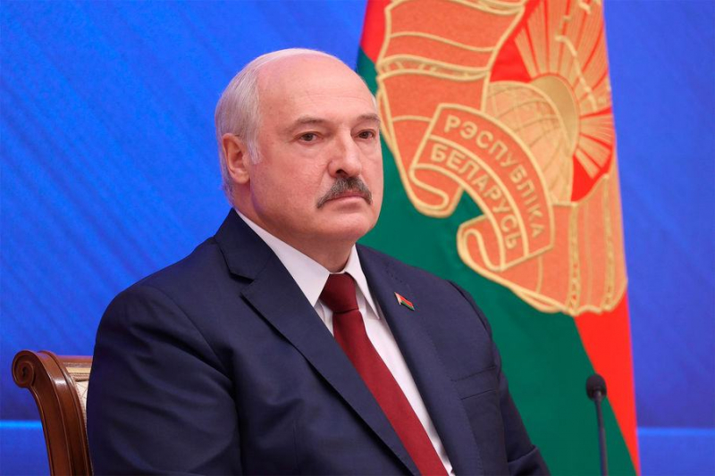 Кабмин ФРГ не стал называть Лукашенко президентом после переговоров с Меркель