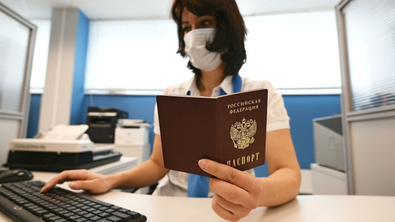 С 1 июля срок оформления паспорта в России сократится до пяти дней