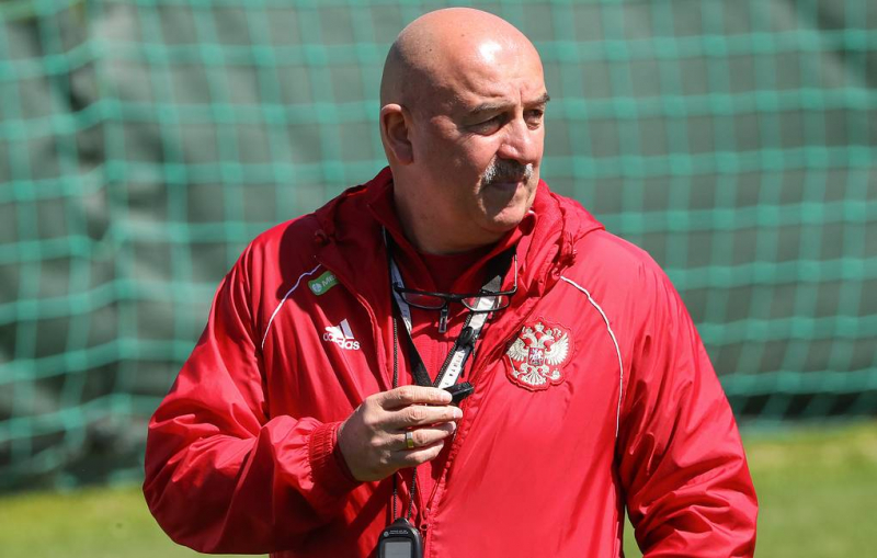 Черчесова назначили главным тренером венгерского футбольного клуба "Ференцварош"


