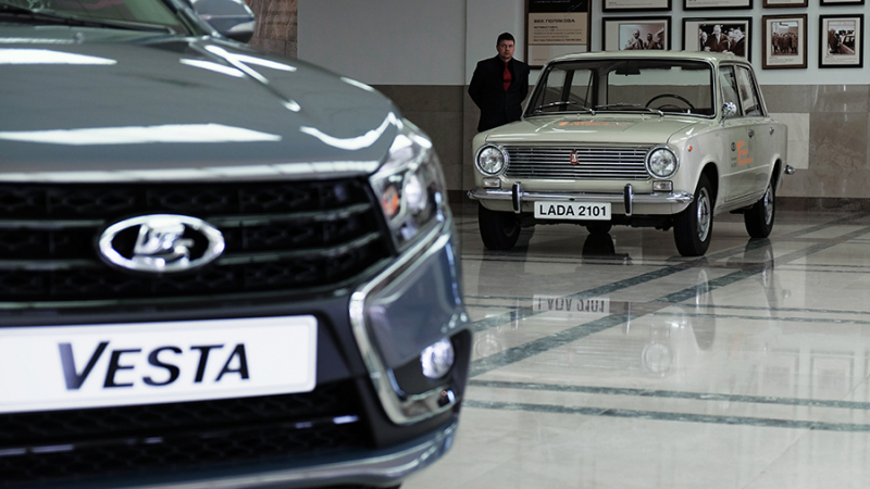 В России выпустили 650-тысячную Lada Vesta