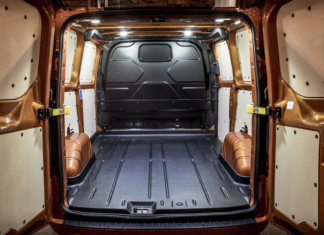 Обшивка кузова – способ повысить стоимость автомобиля