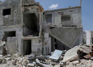 Четверо сирийских военных погибли при обстрелах боевиков