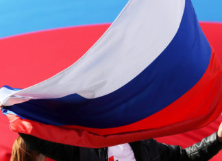 Русских Латвии разделили на три категории