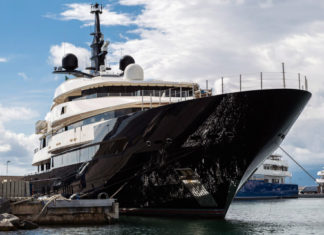 Спилберг продал 86-метровую яхту за $150 млн