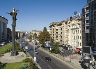 В Болгарии началось голосование на президентских выборах