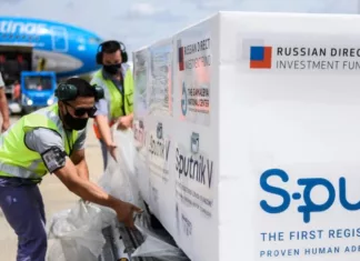 В США заявили о необходимости признать вакцину «Спутник V»