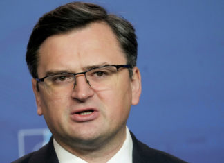 «Мир через силу»: Кулеба назвал цель Украины в Донбассе