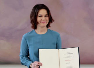 В Германии высмеяли пригрозившую России главу МИД