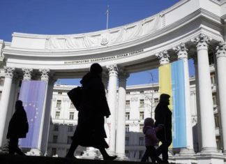 В Киеве ответили на слова Путина о долге перед Россией