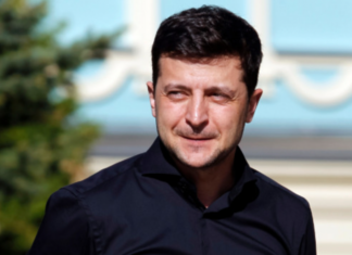 Зеленский оскорбил семью известного композитора