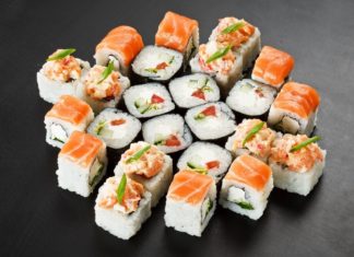 Как правильно выбирать роллы в доставке?