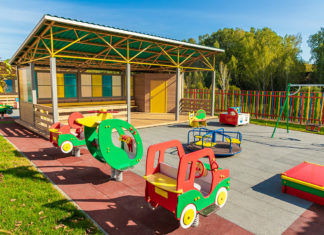 Как обустроить игровую площадку для детского сада?