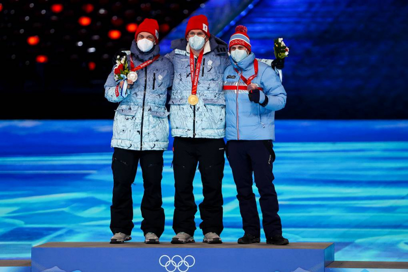 Президент МОК Томас Бах объявил Олимпийские игры в Пекине закрытыми

