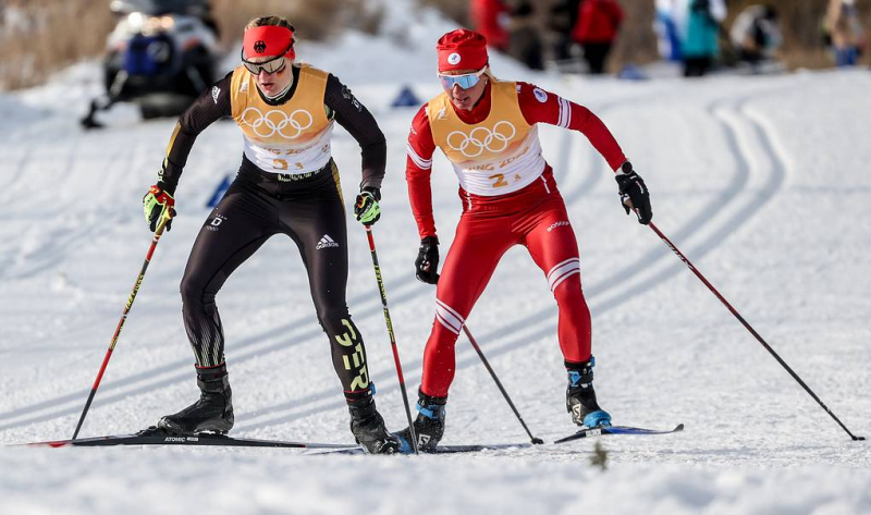 Российские лыжницы выиграли эстафету на Олимпийских играх в Пекине


