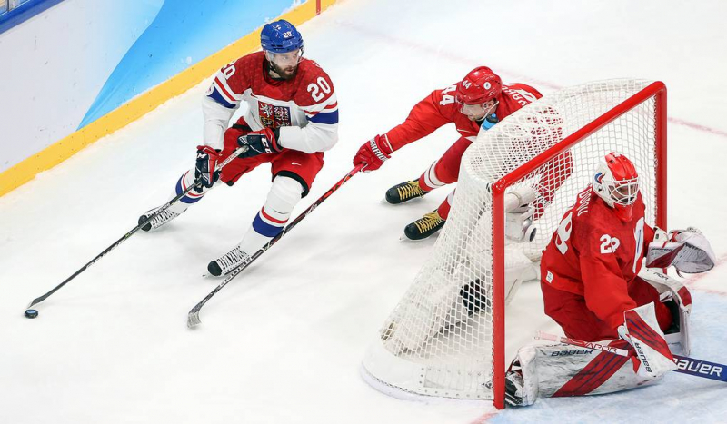 Сборная России по хоккею проиграла чехам в овертайме матча группового этапа Олимпиады

