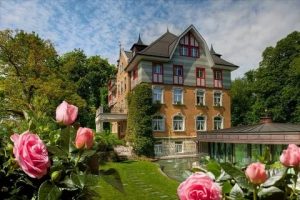 Institut auf dem Rosenberg: элитная школа в Швейцарии