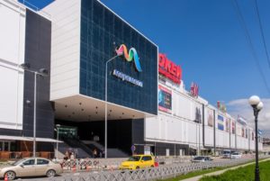 МореМолл: крупнейший торговый центр в Сочи