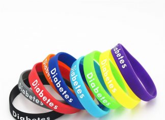 Силиконовые браслеты — стильный и модный аксессуар