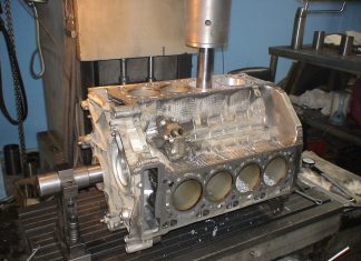 Расточка блока цилиндров: один из самых важных этапов при ремонте двигателя
