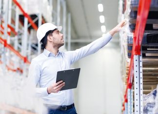 Как построить карьеру в логистике?