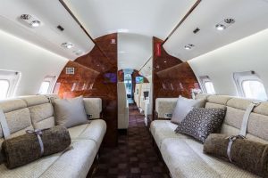 Как арендовать самолет Bombardier Challenger 850?