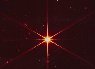 Хаббл сфотографировал звезду возрастом почти 13 миллиардов лет