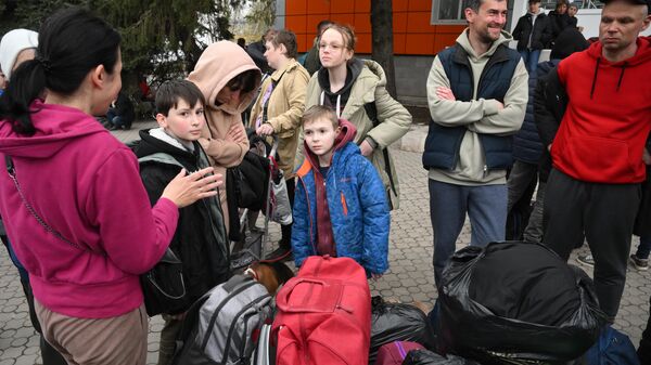 Помощь от России получили более 120 тысяч беженцев из Донбасса