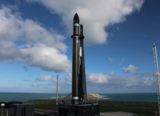 Rocket Lab попробует поймать первую ступень ракеты Electron при помощи вертолета