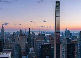 В Нью-Йорке построили самый узкий небоскреб в мире
