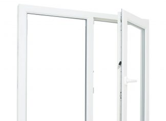 Установка ПВХ окон зимой — возможна или от неё стоит отказаться?