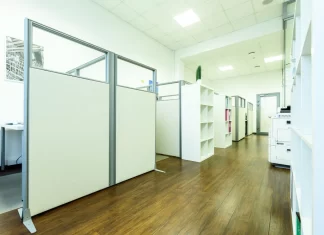 Выбираем перегородку для офиса