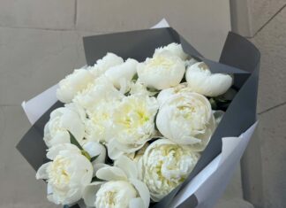 Как выбрать букет пионов: советы флористов