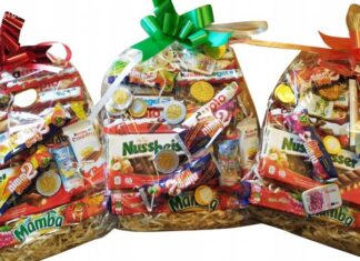 Почему на Новый год принято дарить сладости