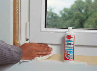 Как очистить пластиковое окно от цемента, строительной пены и пятен краски?