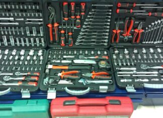 Подбор инструментов для автосервиса
