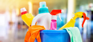 Профессиональные моющие и чистящие средства для клининга