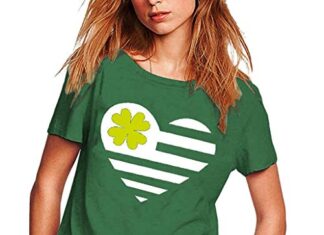 С чем носить женскую футболку в 2023