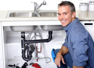 Что входит в услуги сантехника в Москве