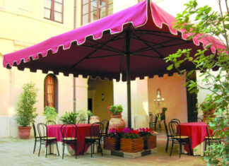 Зонты для летних кафе