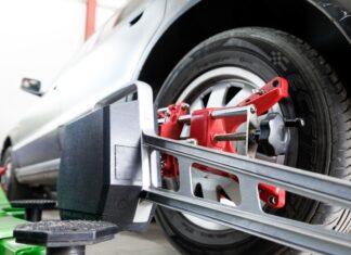 Зачем делать развал-схождение?