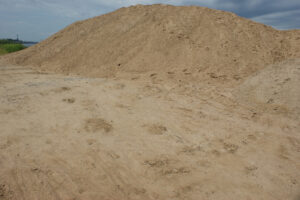 Виды и характеристики строительного песка