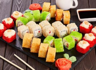 Как появились суши и роллы