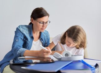 Как найти репетитора по школьным предметам