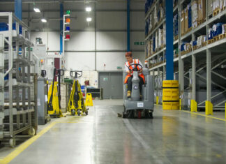 Как клининговая компания организует уборку складских помещений