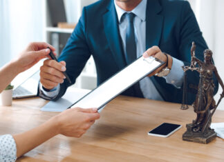 Помощь юристов при банкротстве физических лиц