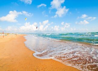 Песчаные пляжи в Анапе