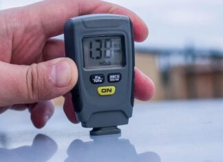 Толщиномер с поверкой: сферы применения и важность точных измерений