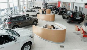 Как отличить надёжный автосалон от сомнительного: практические советы