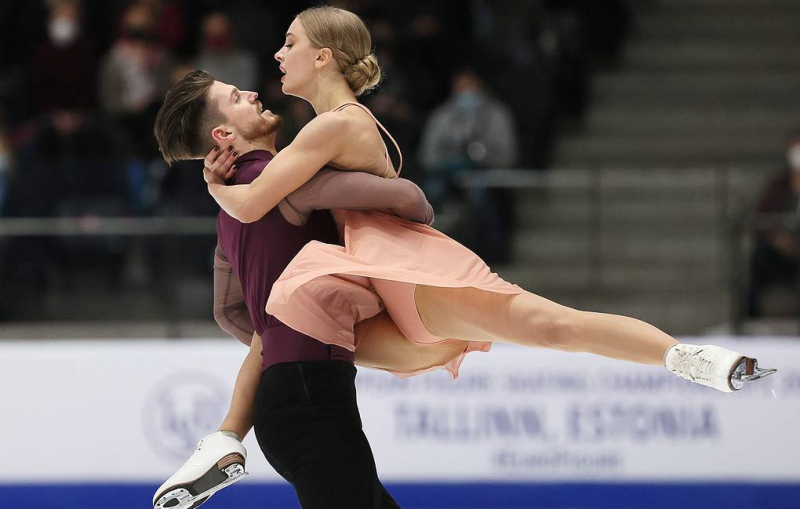 Фигуристы Степанова и Букин вылетят в Пекин для участия в Олимпиаде 8 февраля

